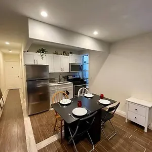  Apartment Elegant Nyc 2bedrooms 14 Minutes To Times Square!