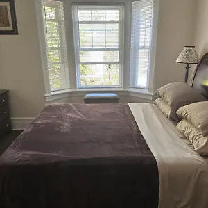  Homestay Victorian Palace- Mahogany