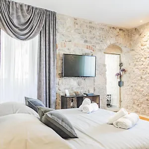 https://apartment-ivan-split-21000.splithotels.org