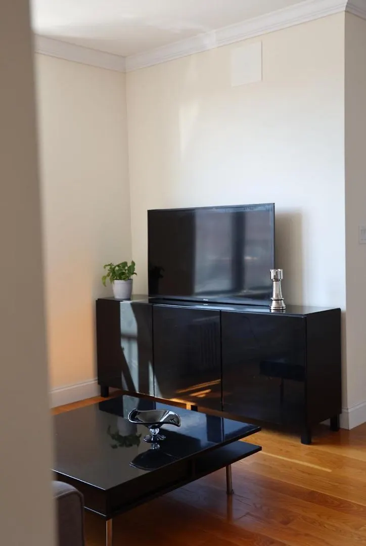 Modern Apartment In New York By Central Park United States